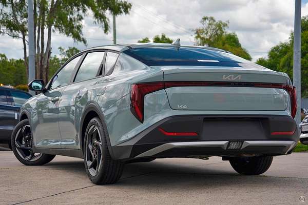 2025 Kia K4 Sport+ CL4m