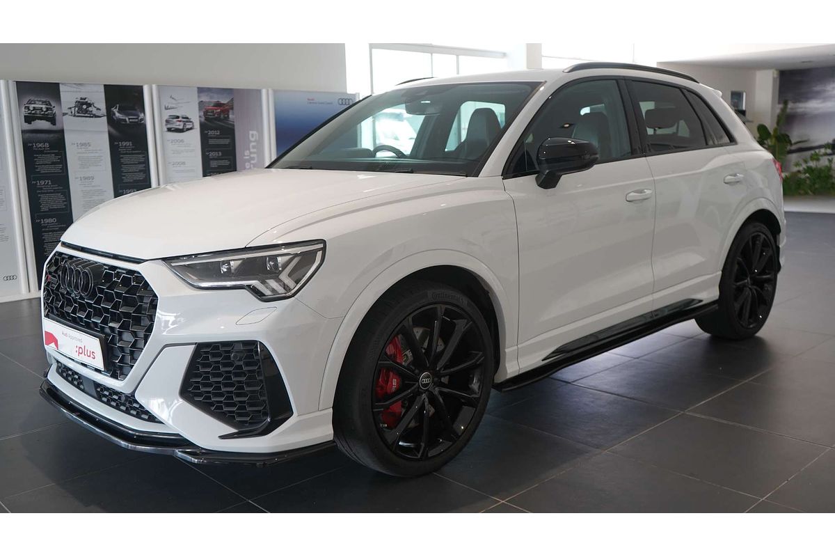 2023 Audi RS Q3 F3
