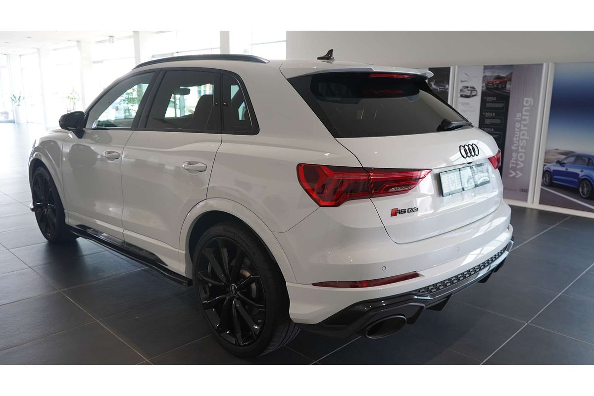 2023 Audi RS Q3 F3