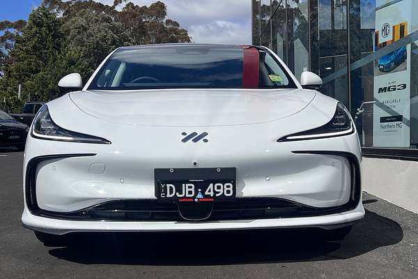 2025 MG IM5 Premium P12L