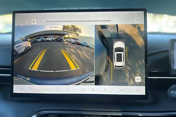 2025 Geely Starray EM-i Complete P145 thumb-2