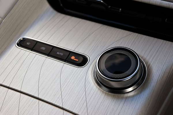 2025 Geely EX5 Inspire E245