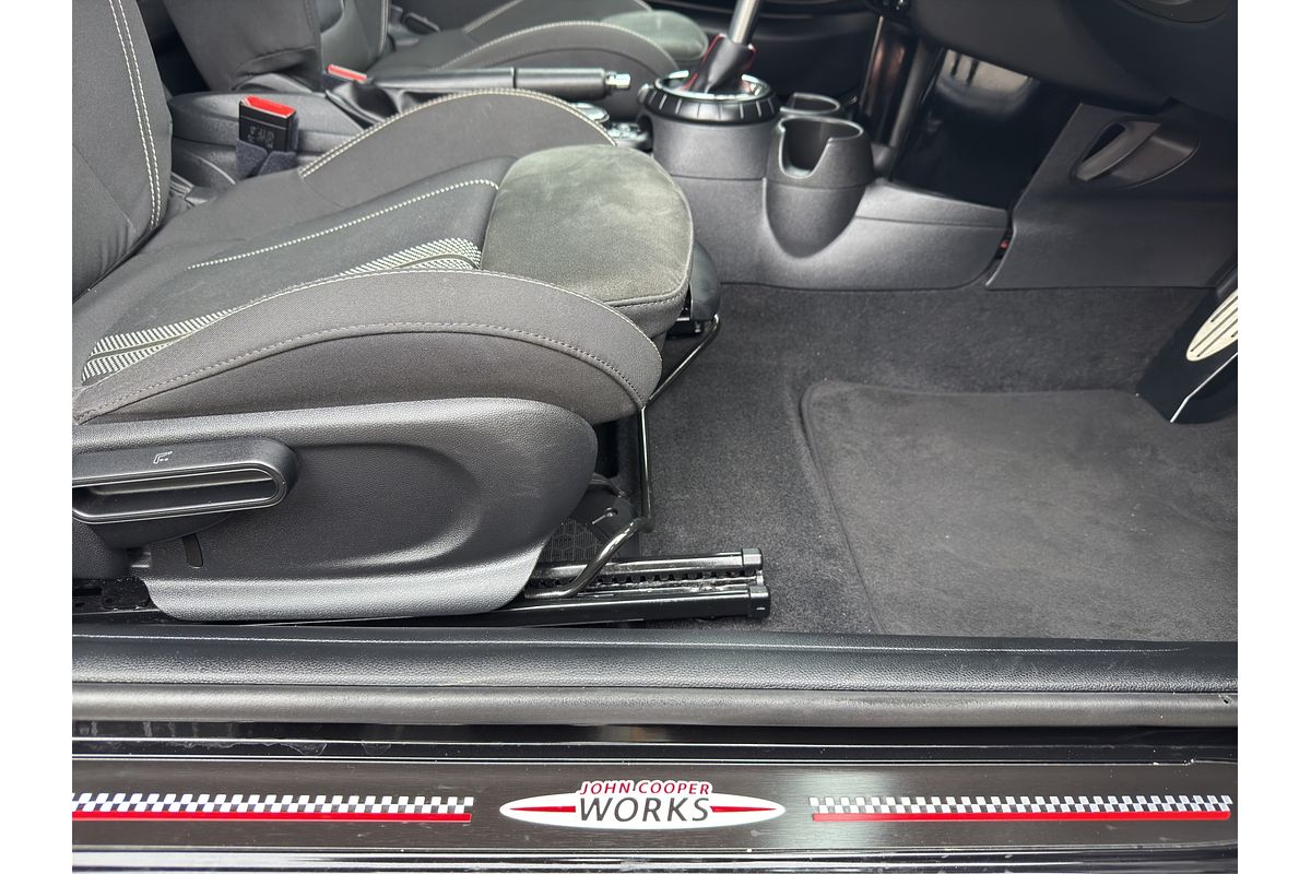 2015 MINI Cooper John Cooper Works