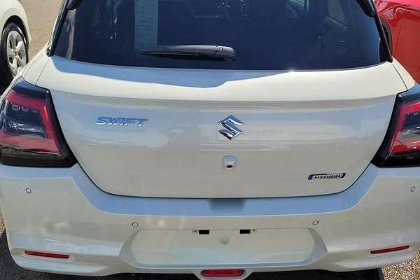 2024 Suzuki Swift Hybrid Plus UZ