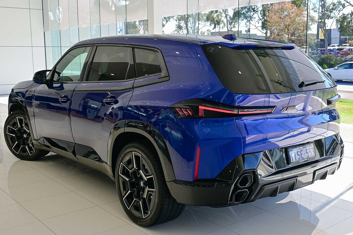 2025 BMW XM Label G09