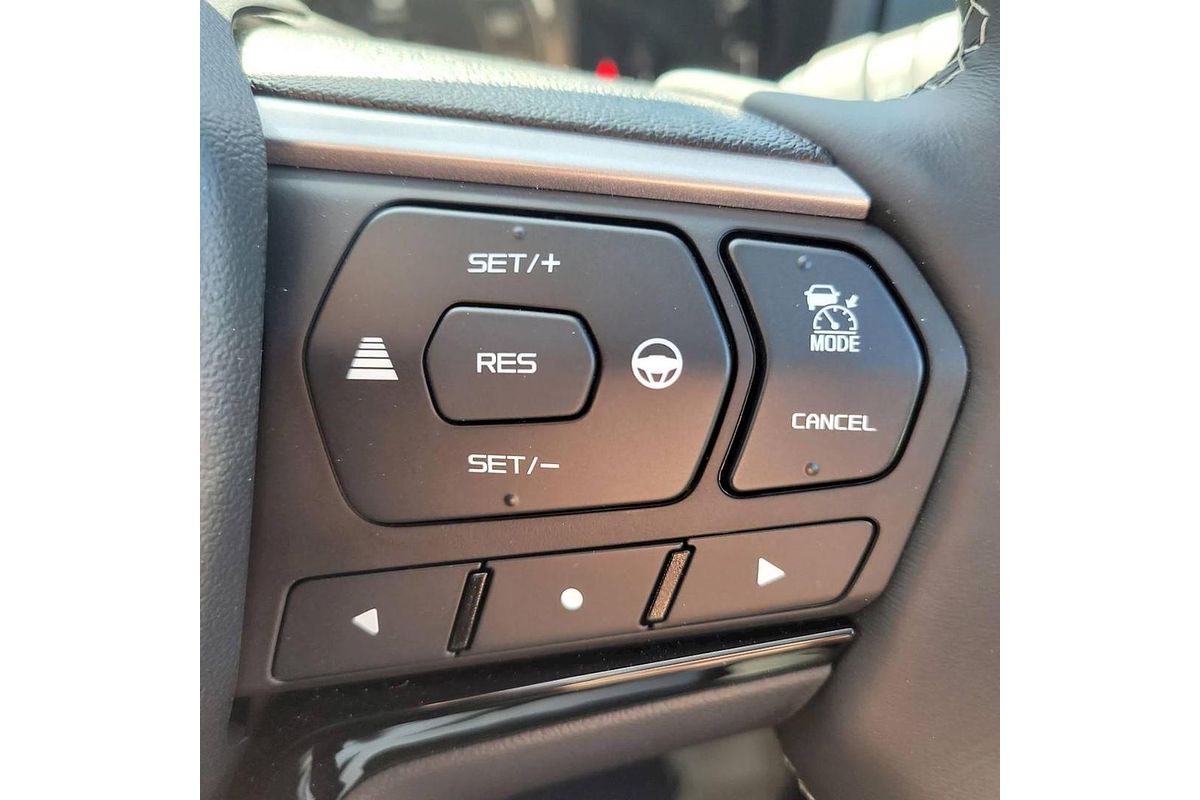 2025 Isuzu MU-X LS-U