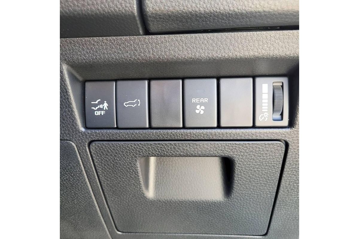 2025 Isuzu MU-X LS-U