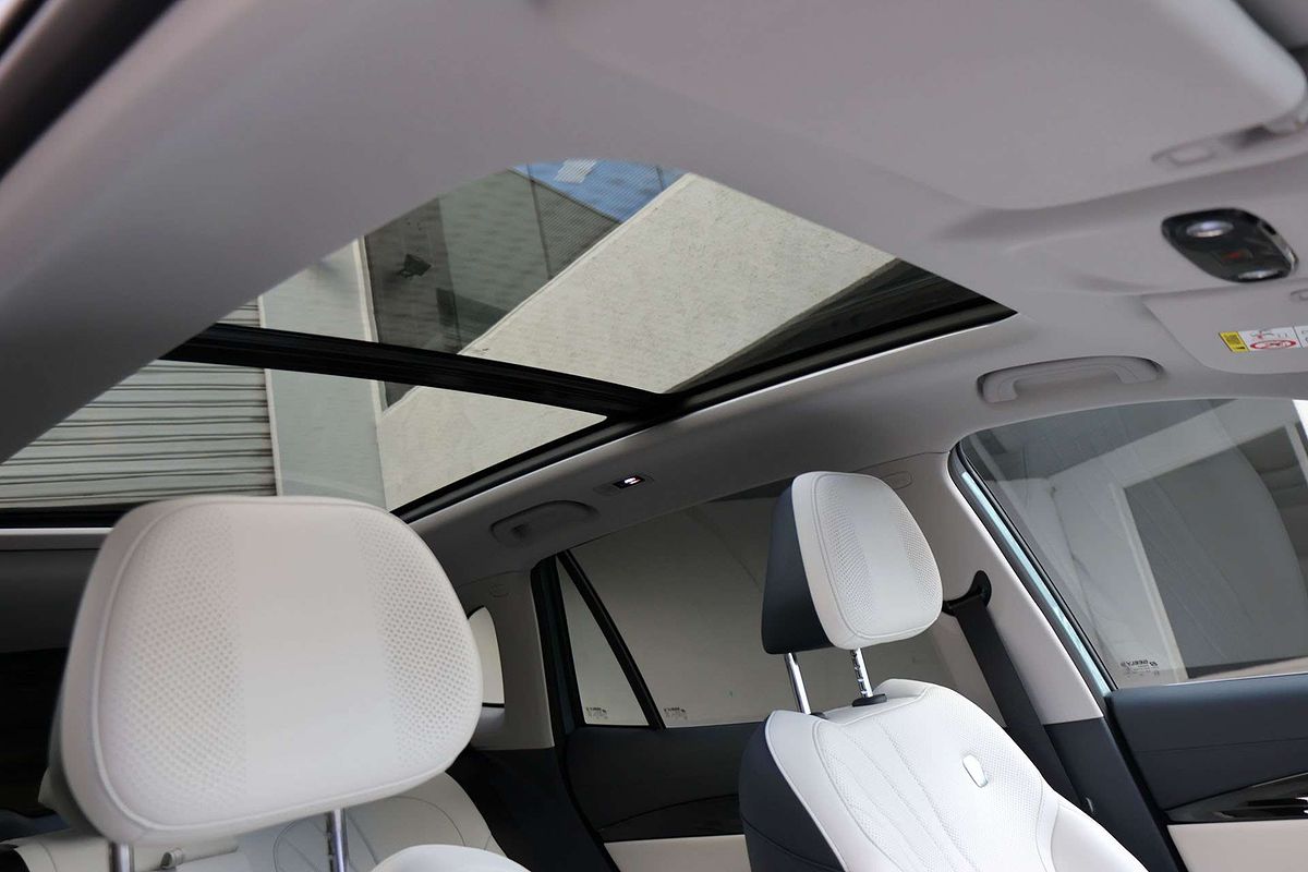 2025 Geely EX5 Inspire E245