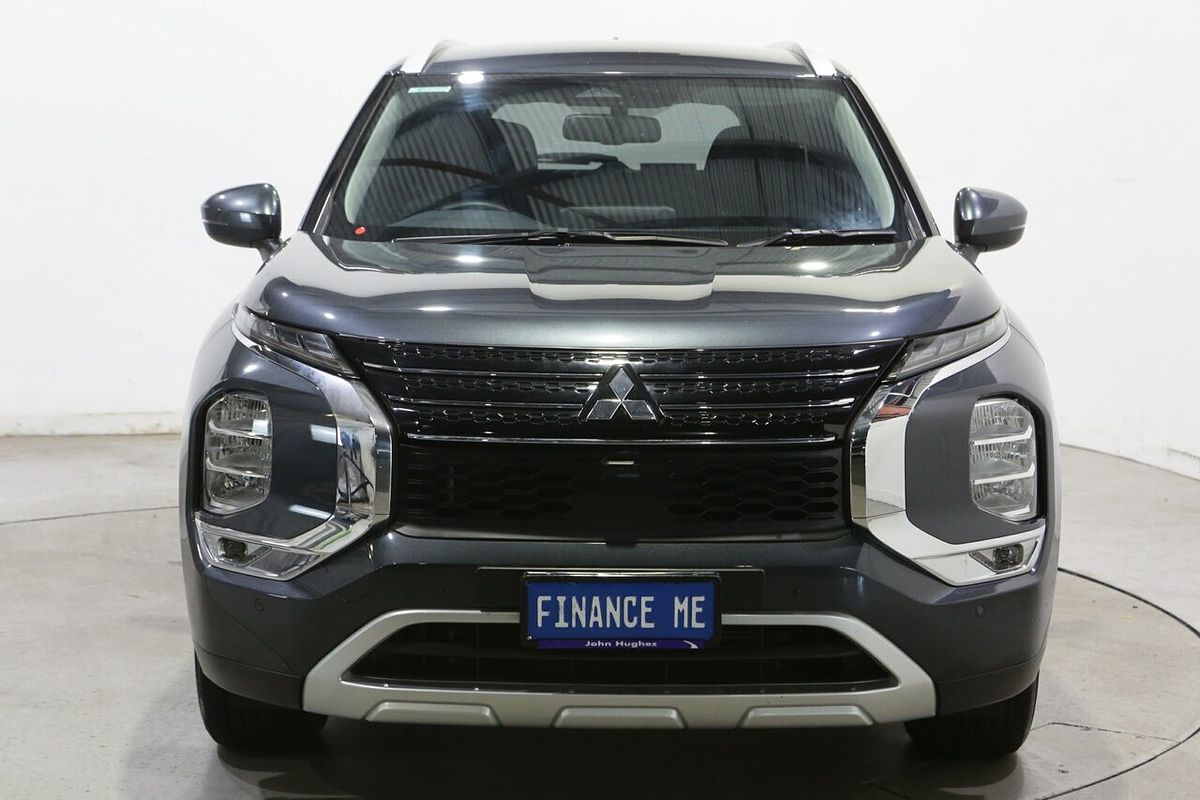 2024 Mitsubishi Outlander LS ZM