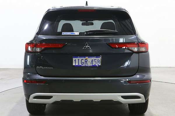 2024 Mitsubishi Outlander LS ZM