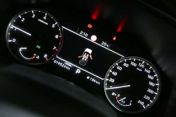 2024 Mitsubishi Outlander LS ZM