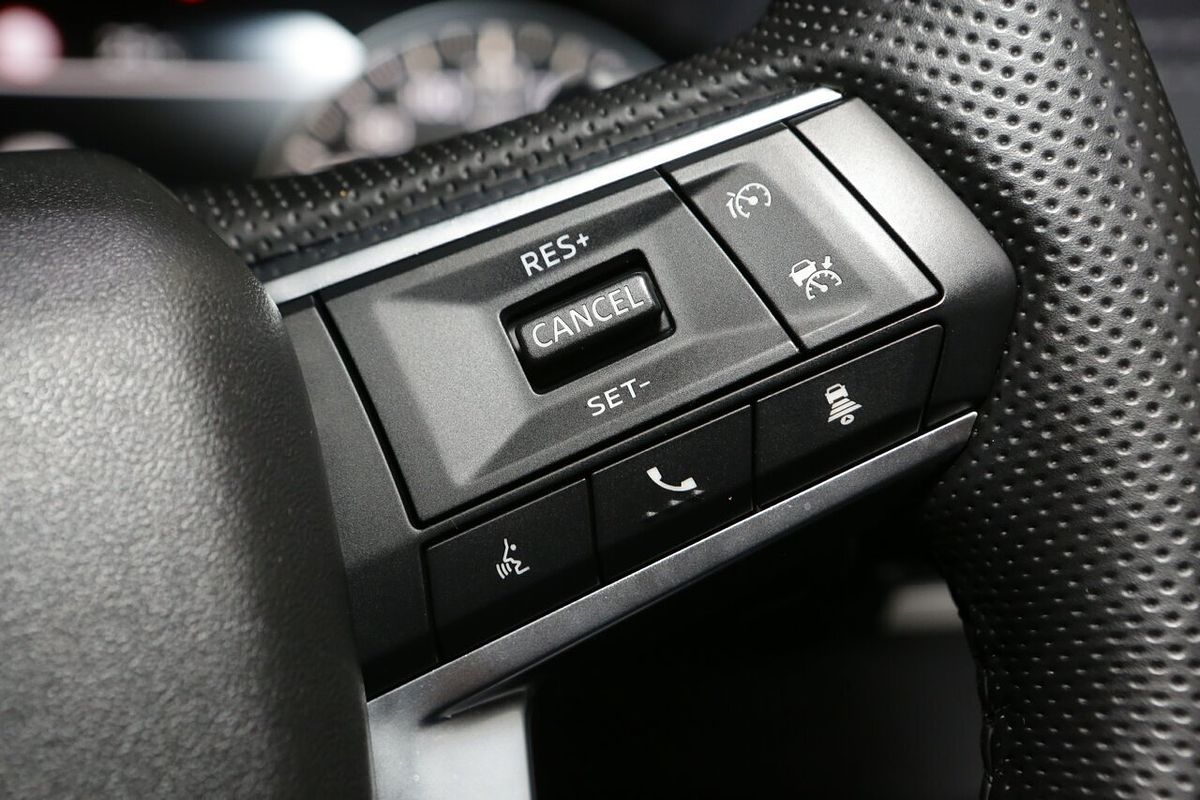 2024 Mitsubishi Outlander LS ZM