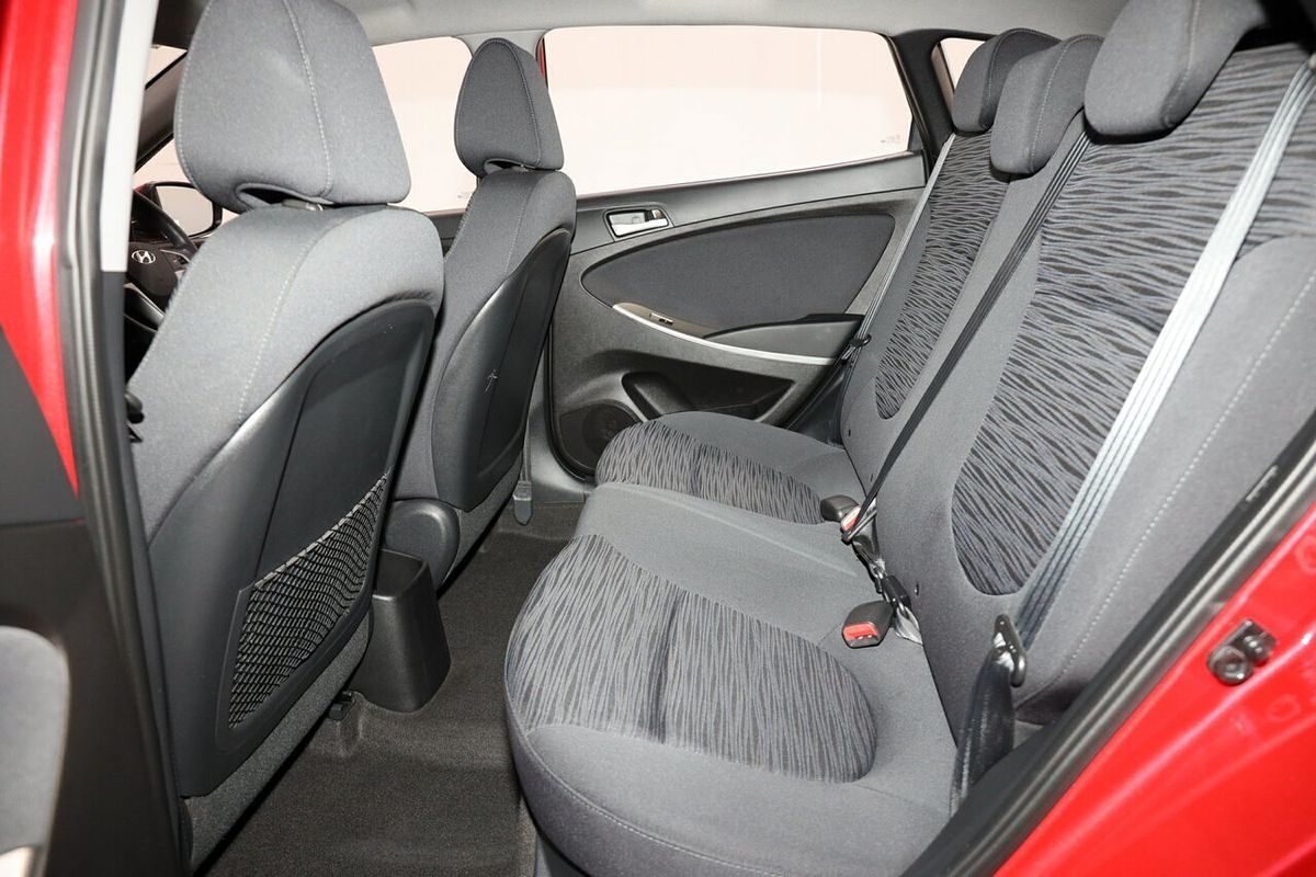 2017 Hyundai Accent Active RB4