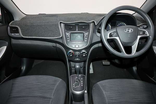 2017 Hyundai Accent Active RB4