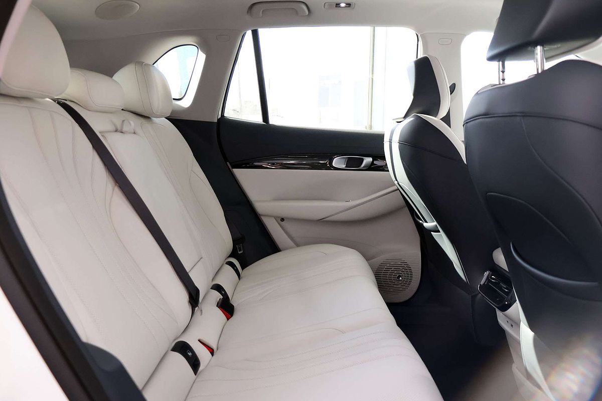 2025 Geely EX5 Inspire E245