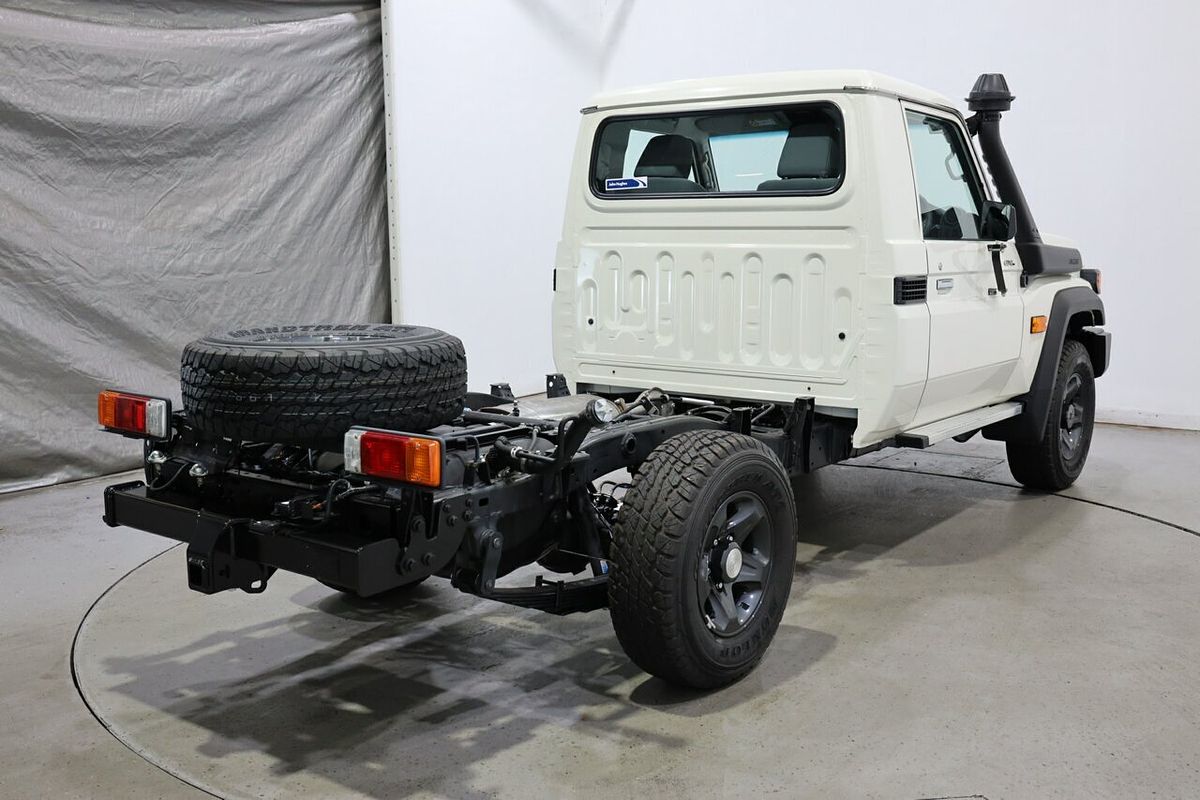 2025 Toyota Landcruiser GXL VDJL79R 4X4