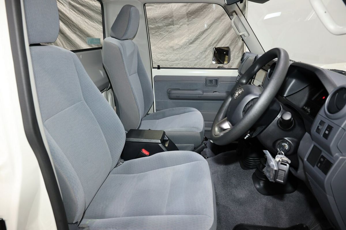 2025 Toyota Landcruiser GXL VDJL79R 4X4