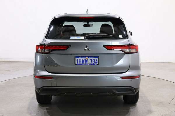 2023 Mitsubishi Outlander ES ZM