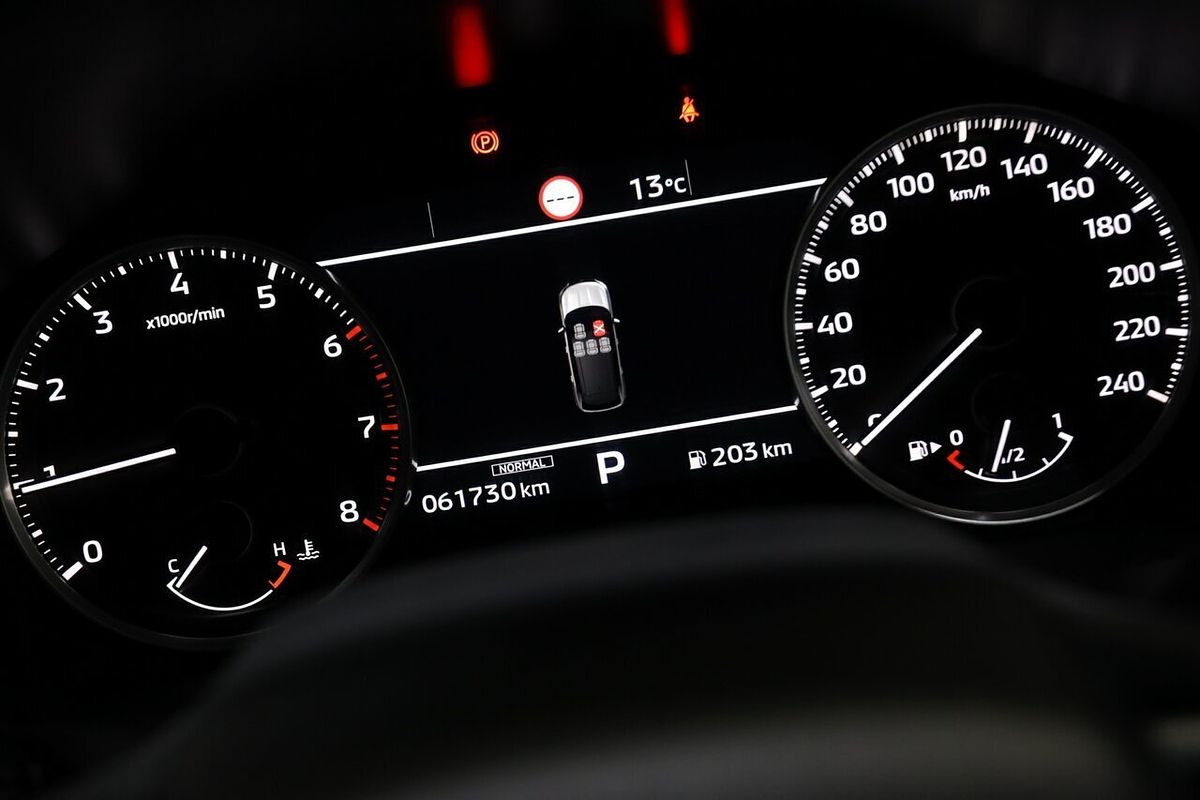 2023 Mitsubishi Outlander ES ZM