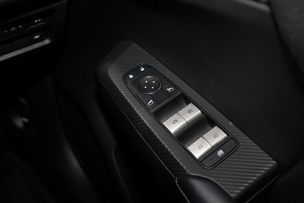 2023 Mitsubishi Outlander ES ZM
