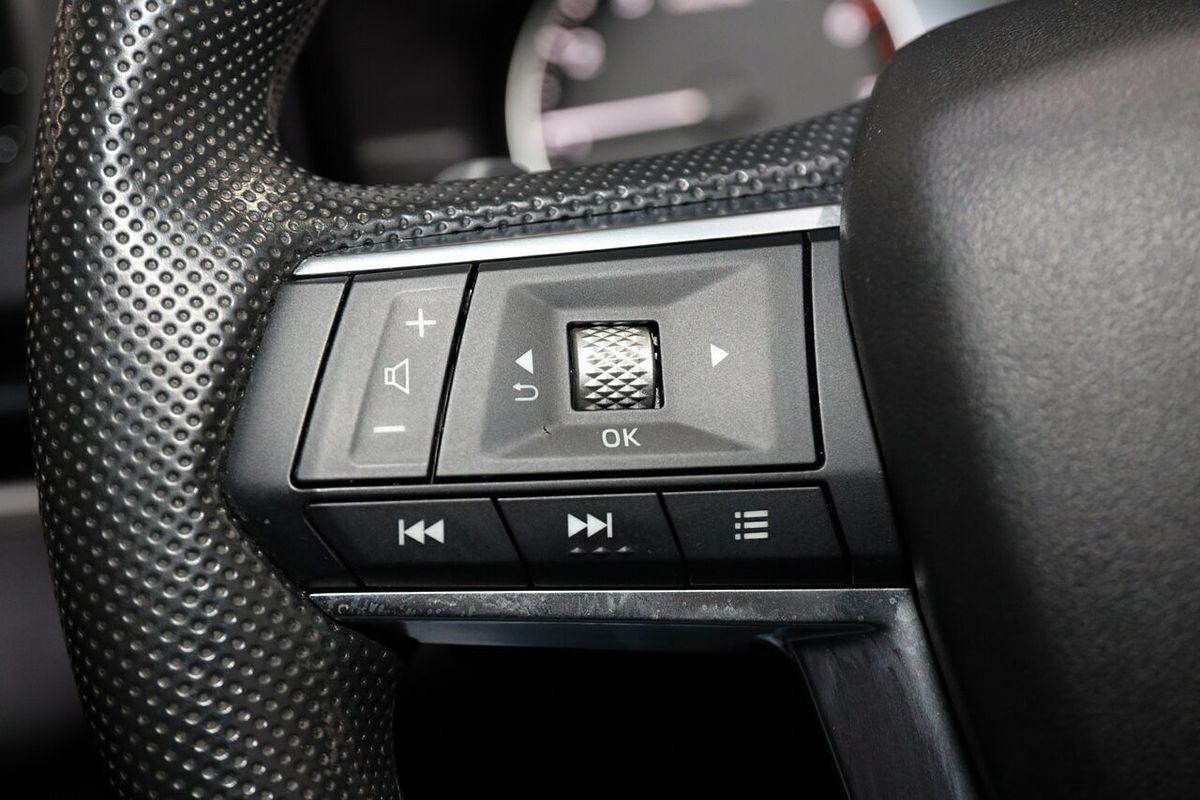2023 Mitsubishi Outlander ES ZM