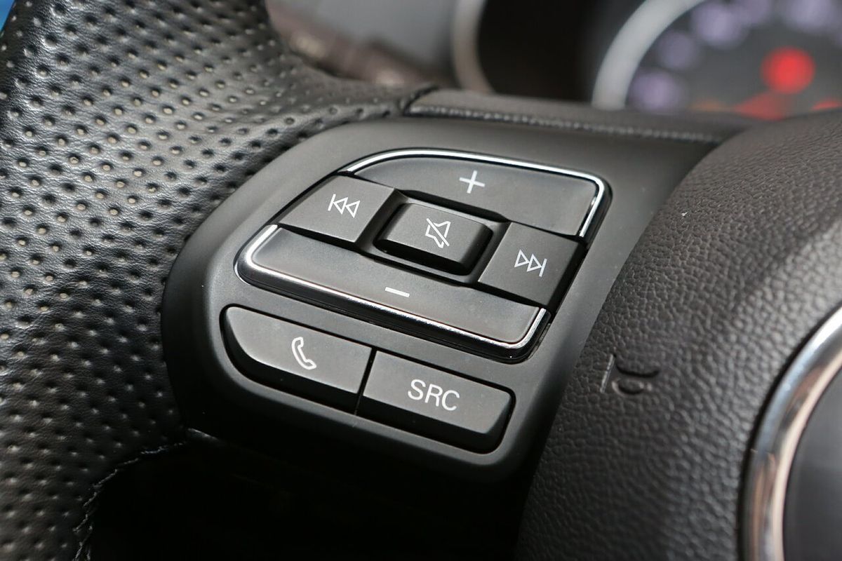 2024 MG ZS Excite AZS1