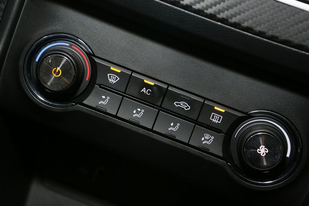 2024 MG ZS Excite AZS1