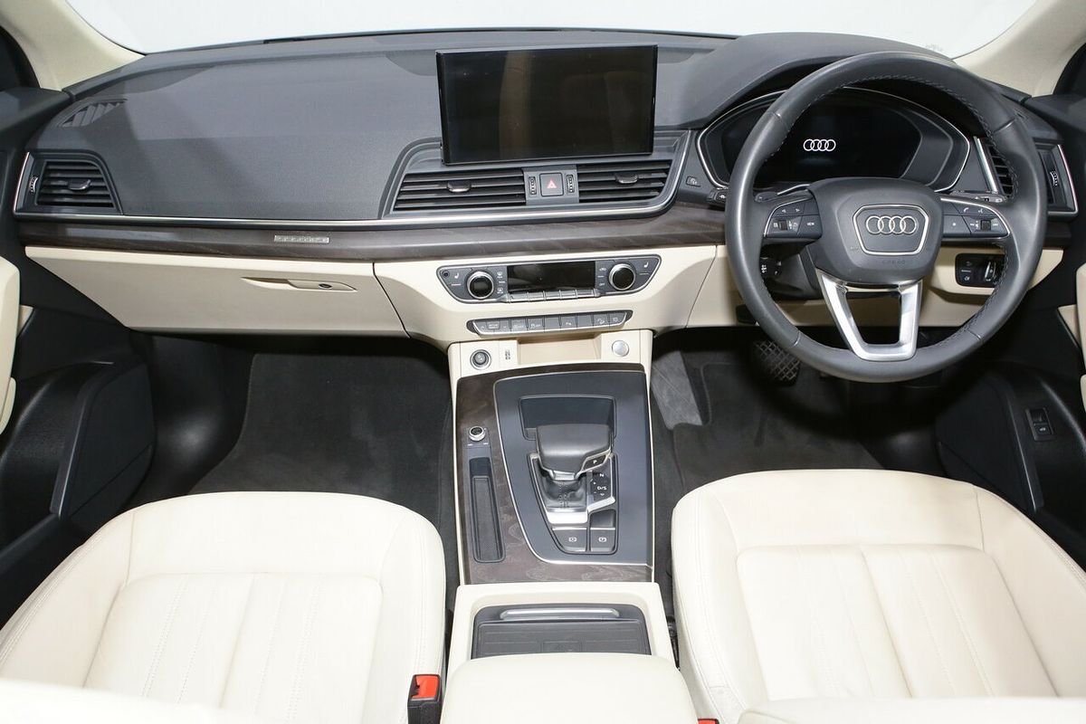 2023 Audi Q5 40 TDI Sport FY