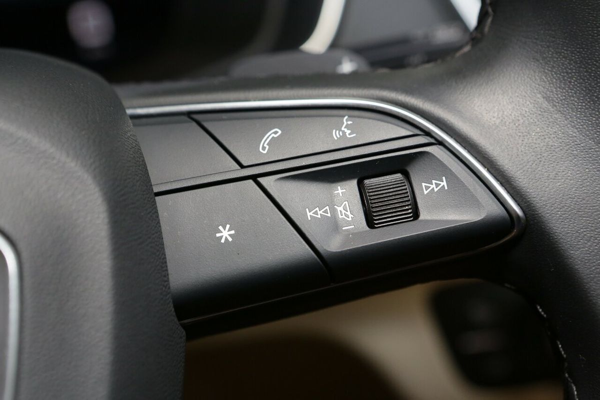 2023 Audi Q5 40 TDI Sport FY