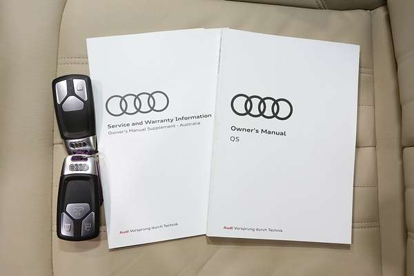 2023 Audi Q5 40 TDI Sport FY