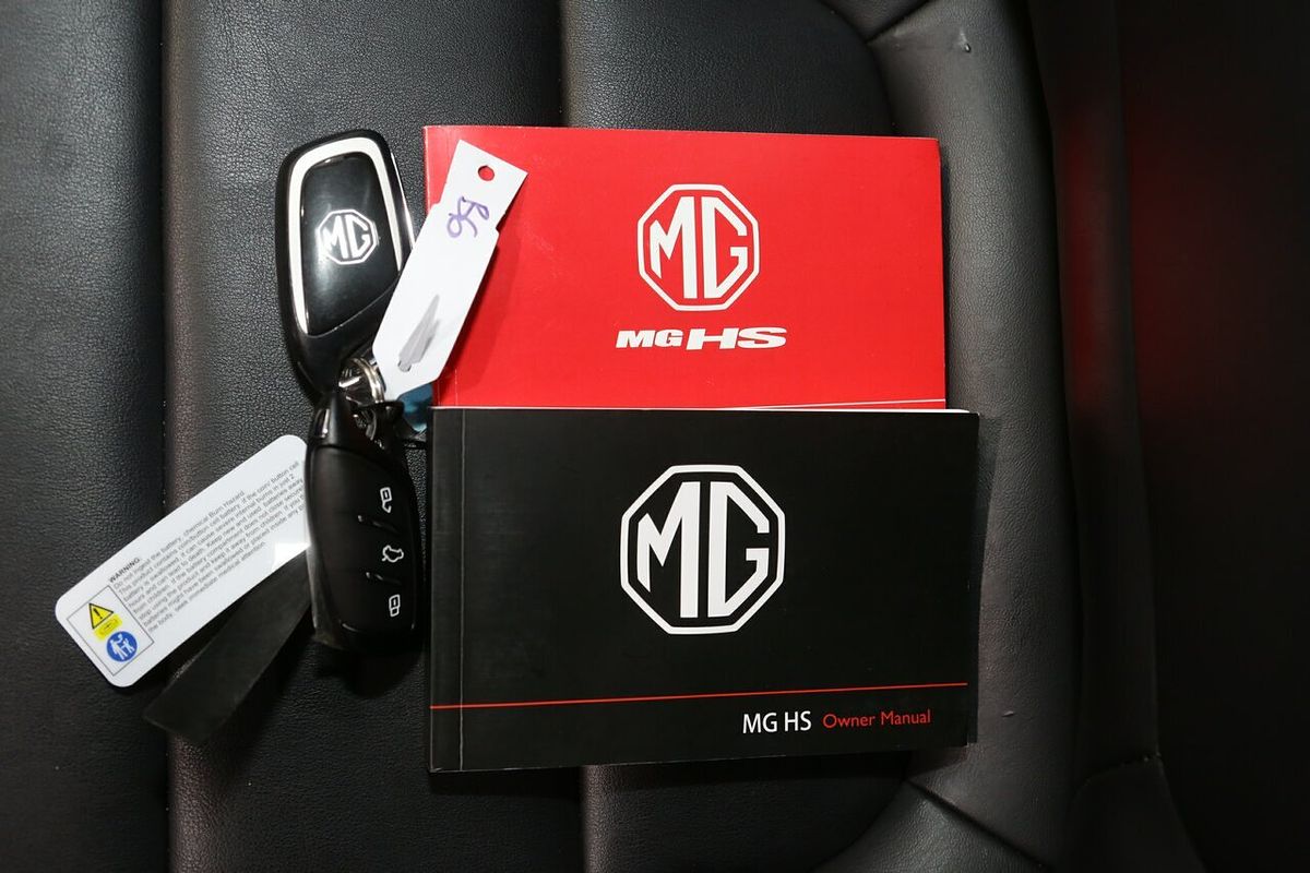 2024 MG HS Vibe AS33