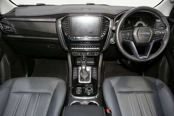 2022 Isuzu MU-X LS-T