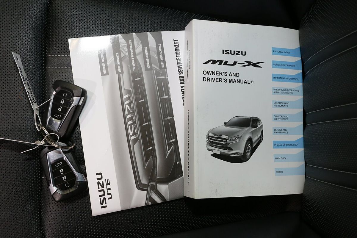 2022 Isuzu MU-X LS-T