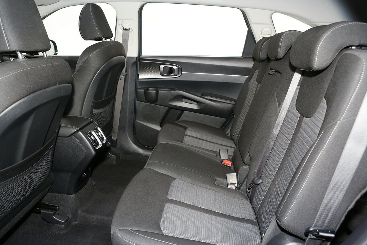 2024 Kia Sorento S MQ4 PE