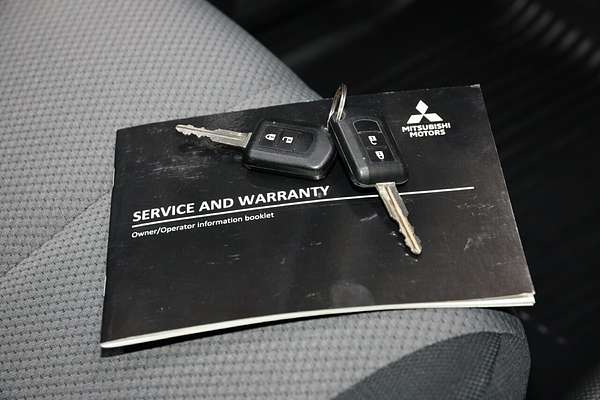 2019 Mitsubishi Triton GLX+ MR 4X4