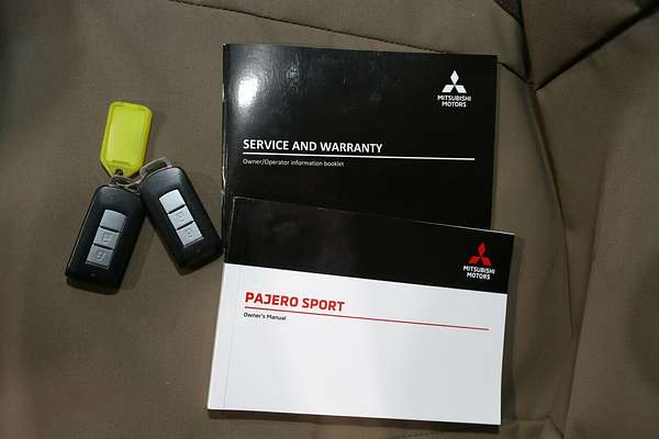 2021 Mitsubishi Pajero Sport GLX QF