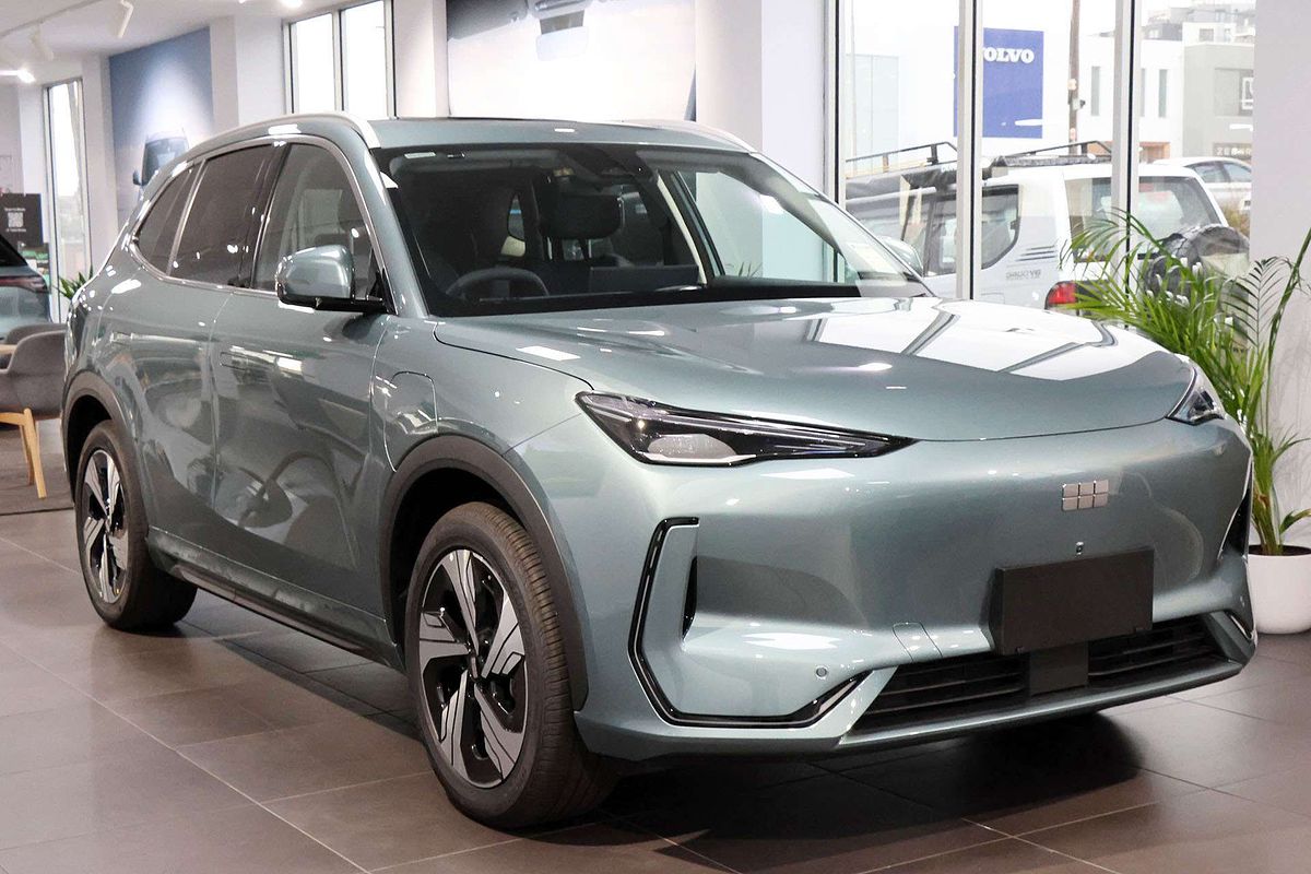 2025 Geely EX5 Inspire E245