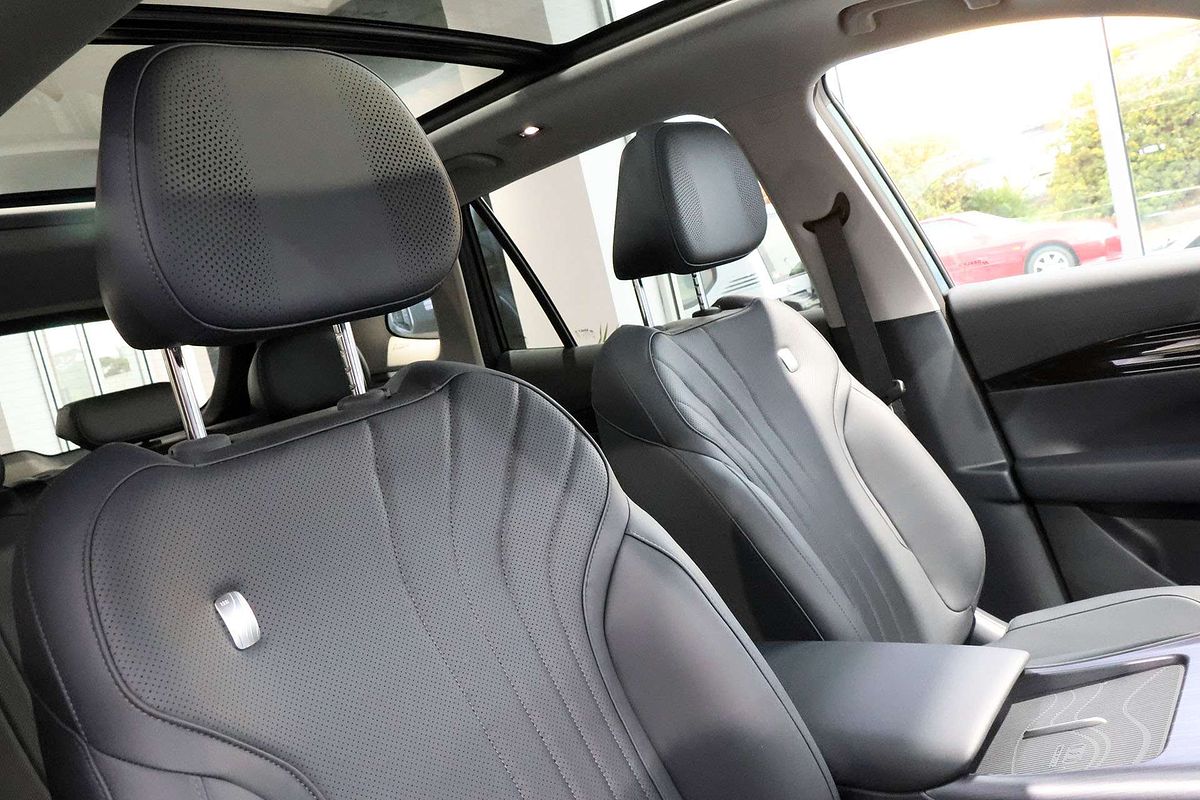 2025 Geely EX5 Inspire E245