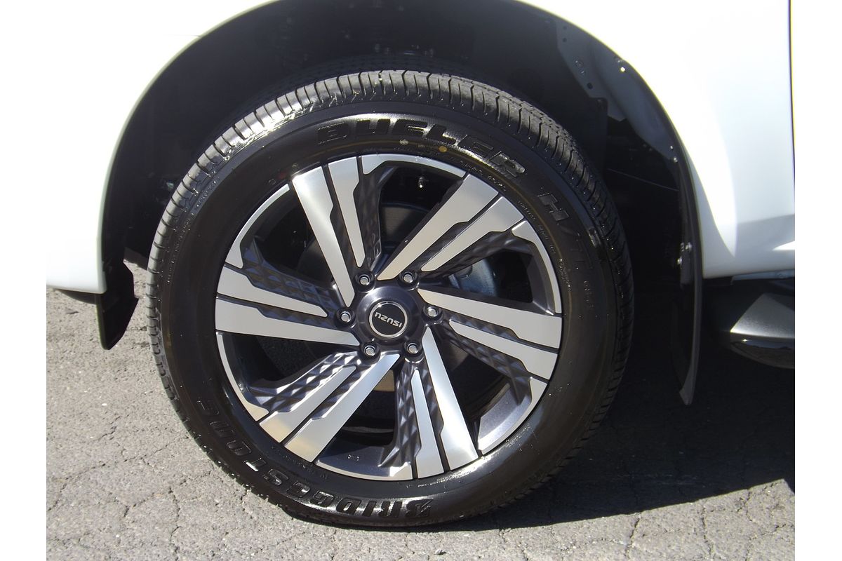 2025 Isuzu MU-X LS-T