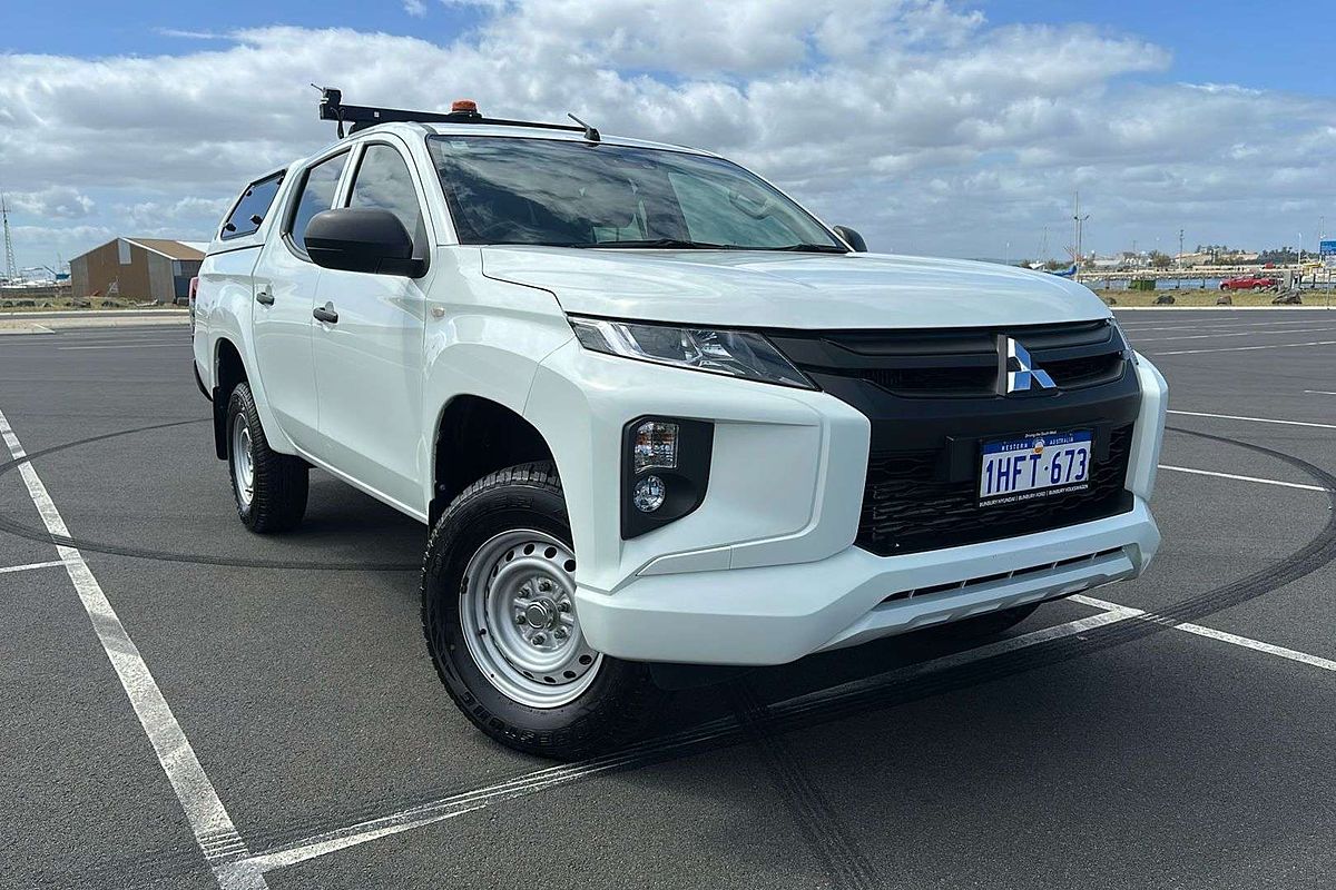 2020 Mitsubishi Triton GLX ADAS MR 4X4