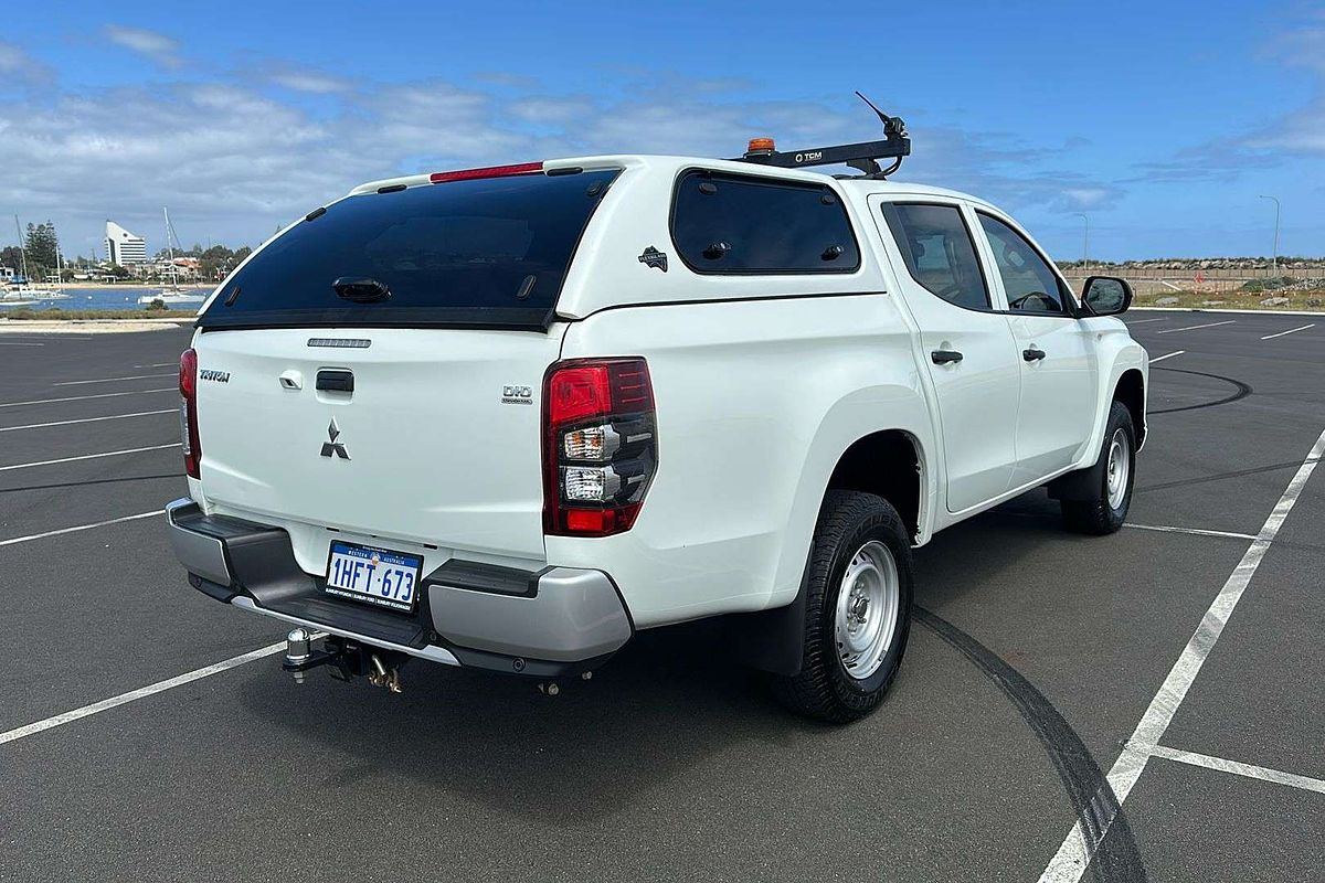 2020 Mitsubishi Triton GLX ADAS MR 4X4