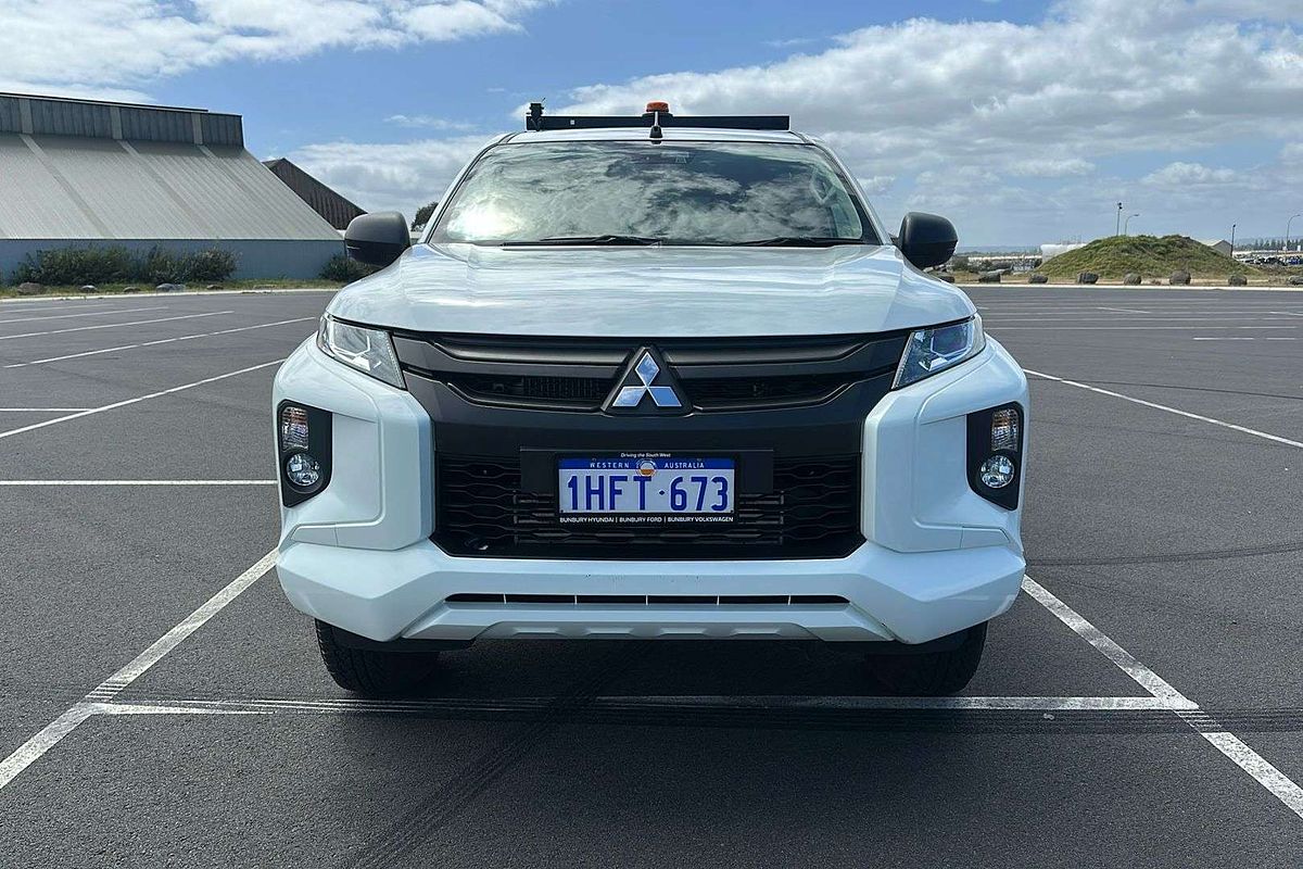 2020 Mitsubishi Triton GLX ADAS MR 4X4