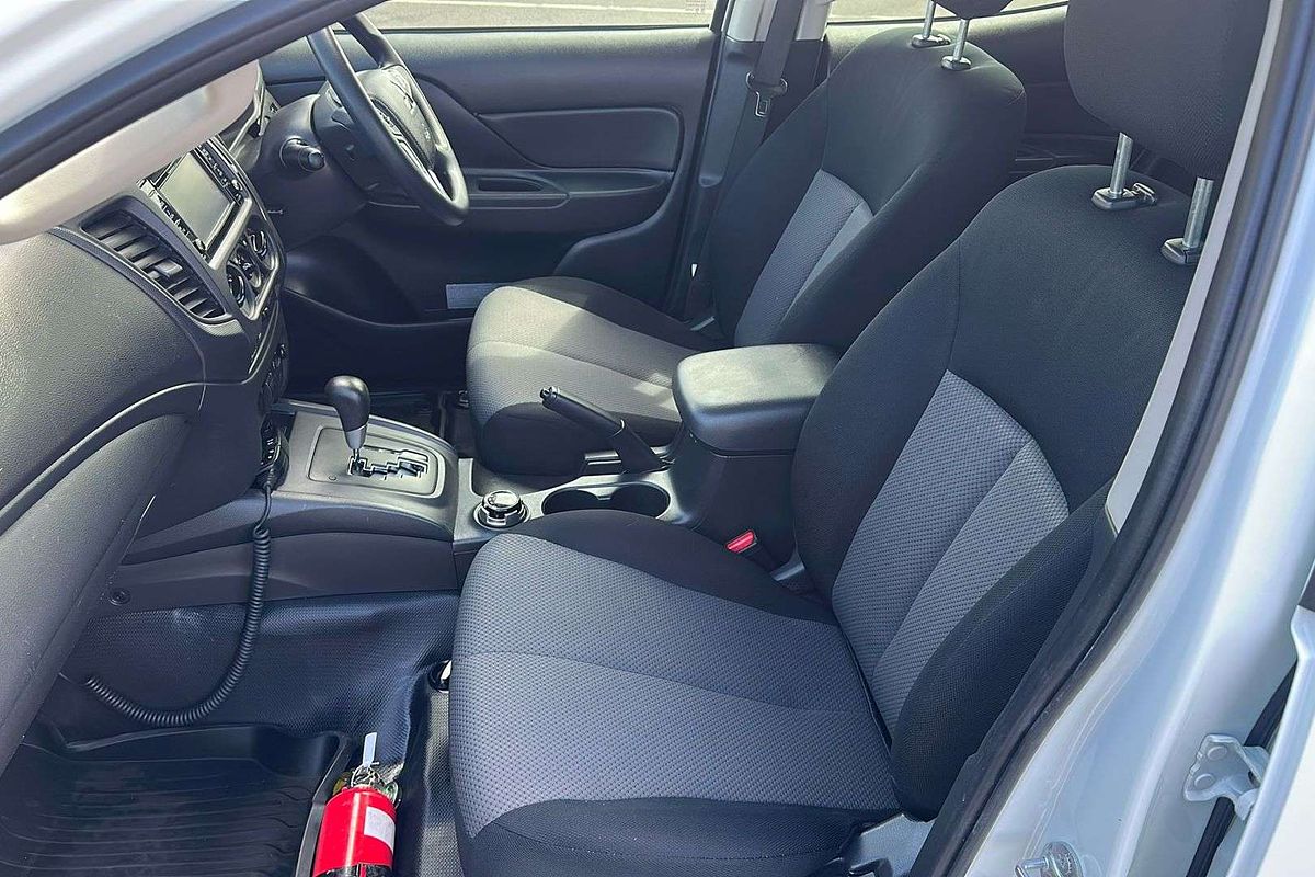 2020 Mitsubishi Triton GLX ADAS MR 4X4