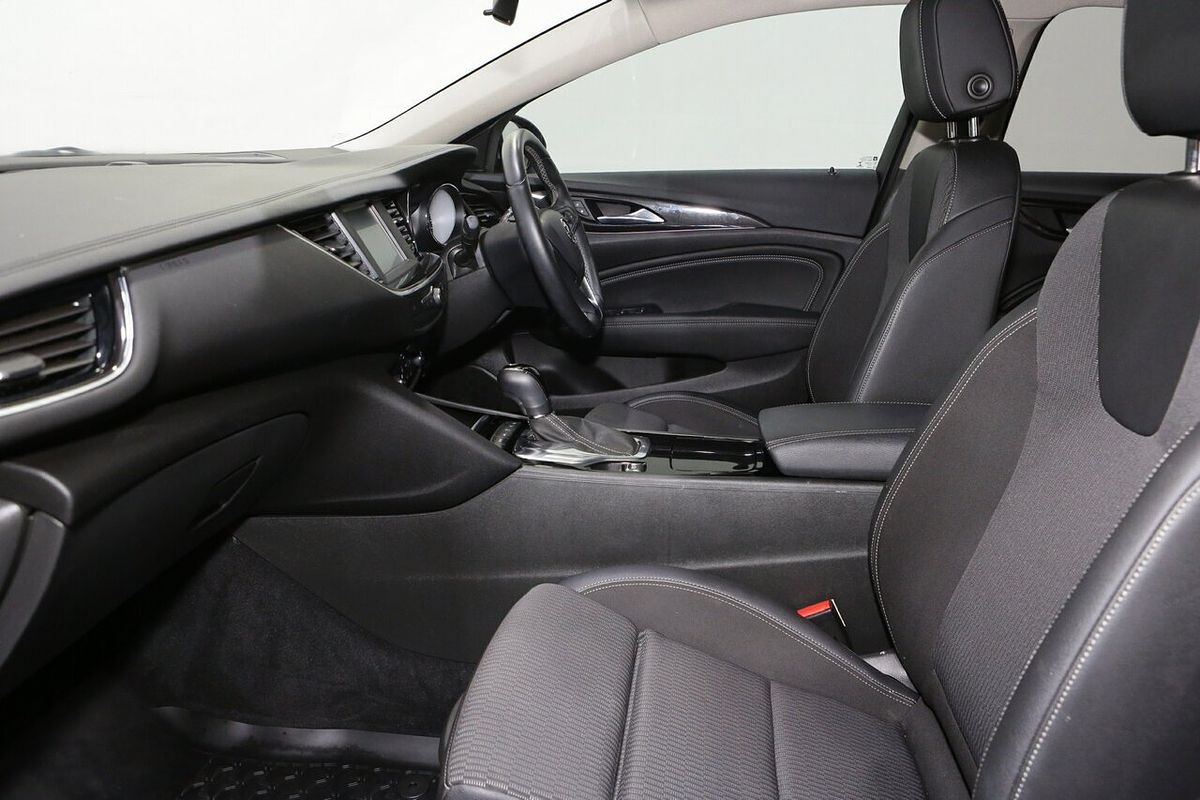 2019 Holden Commodore RS ZB