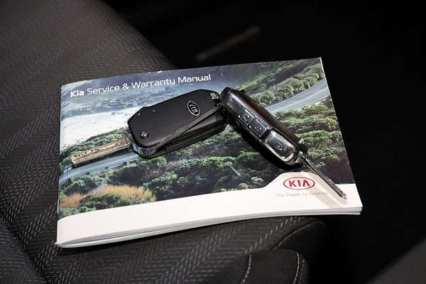 2020 Kia Sportage S QL