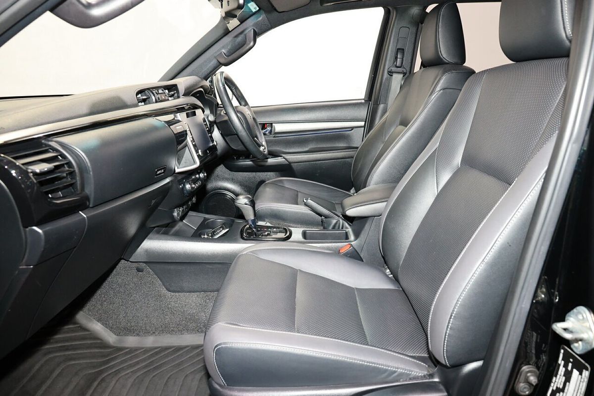 2020 Toyota Hilux Rugged X GUN126R 4X4