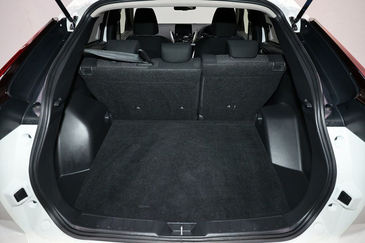 2023 Mitsubishi Eclipse Cross LS YB