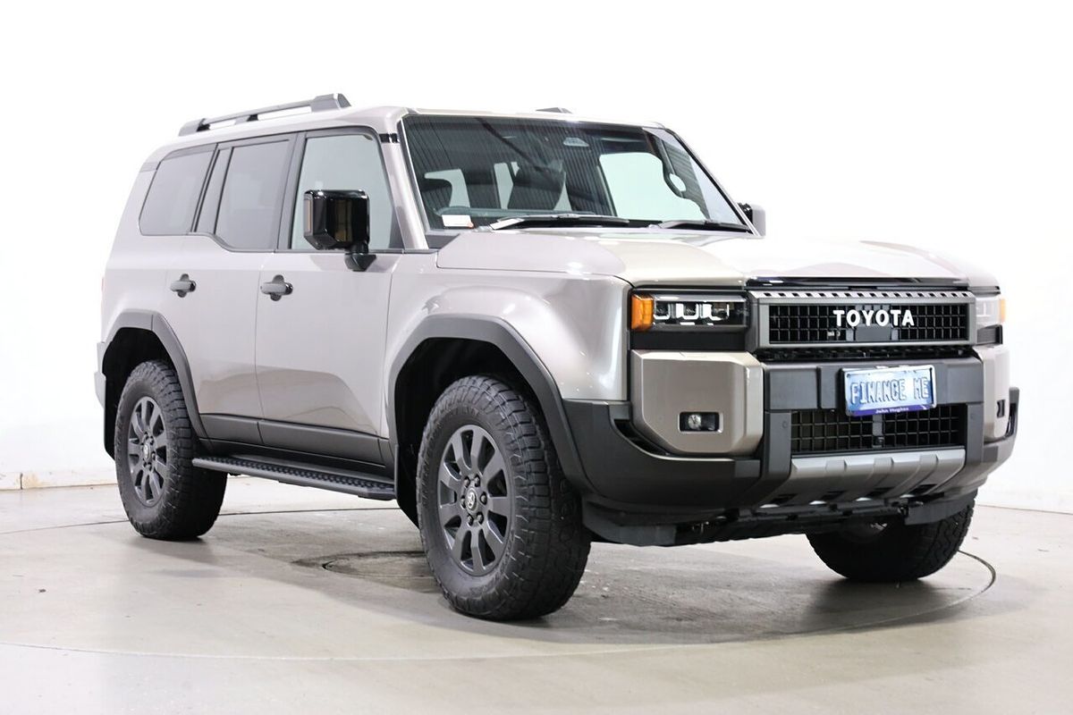 2024 Toyota Landcruiser Prado Altitude GDJ251R
