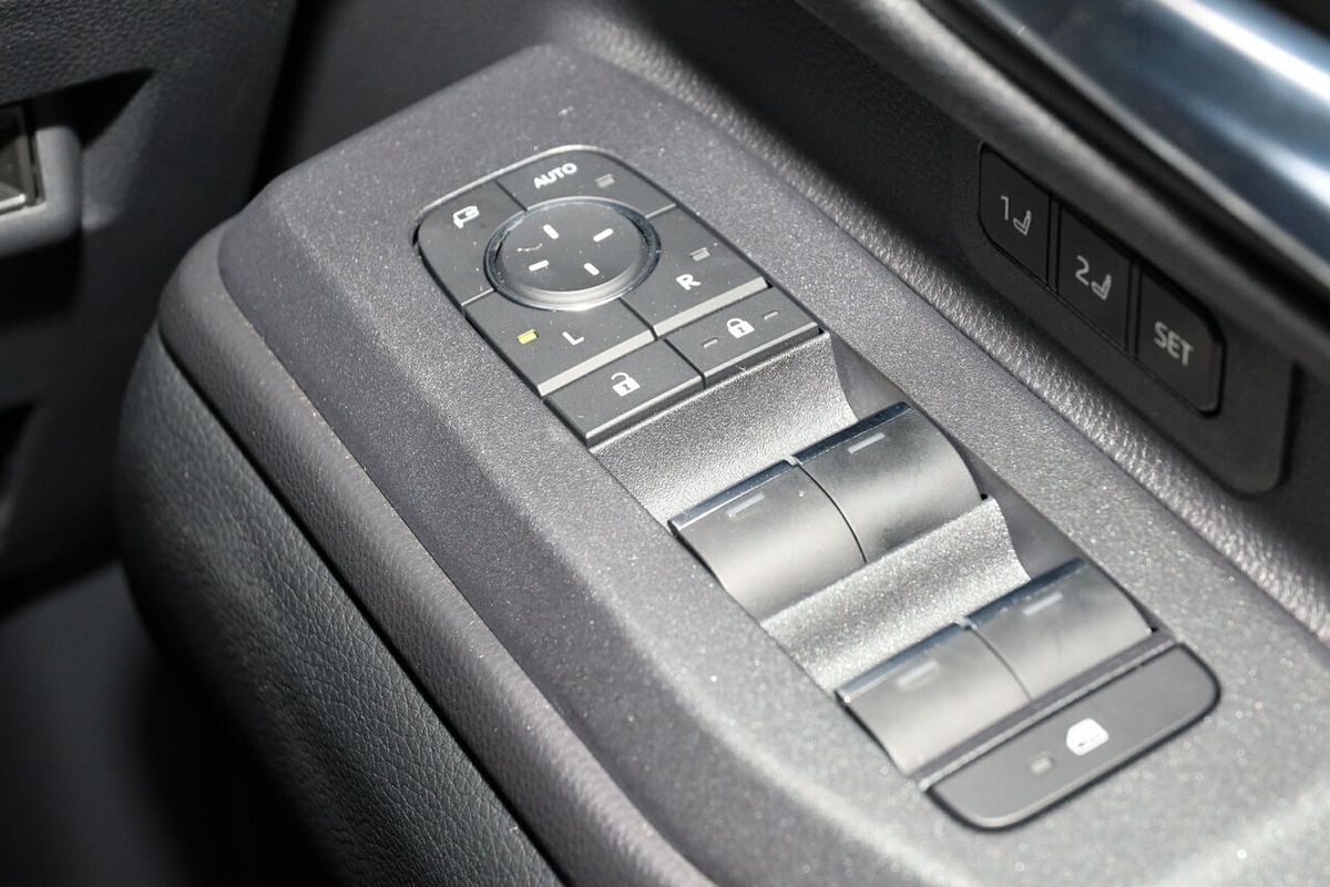 2024 Toyota Landcruiser Prado Altitude GDJ251R