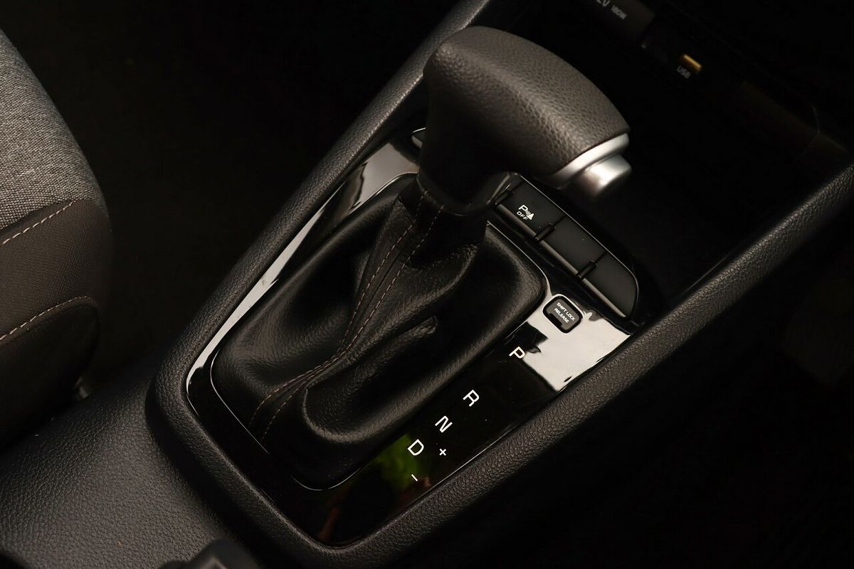2022 Kia Stonic S YB